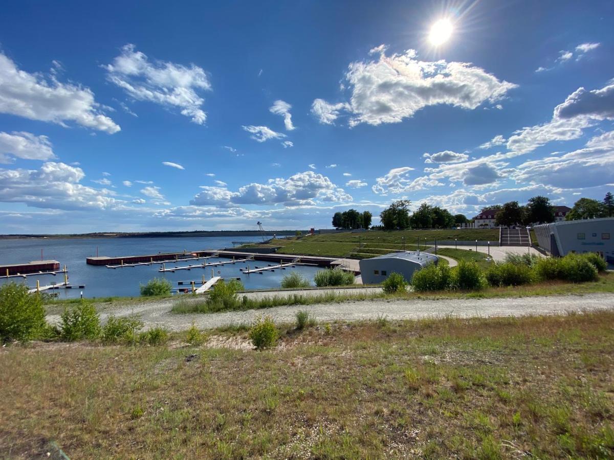 Modernes Apartment Am Hafen Mit Seeblick Grossraeschen Exterior foto