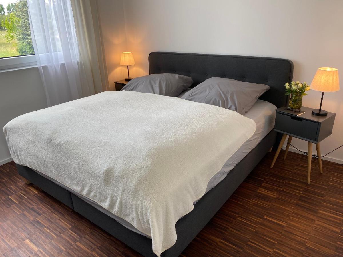 Modernes Apartment Am Hafen Mit Seeblick Grossraeschen Exterior foto