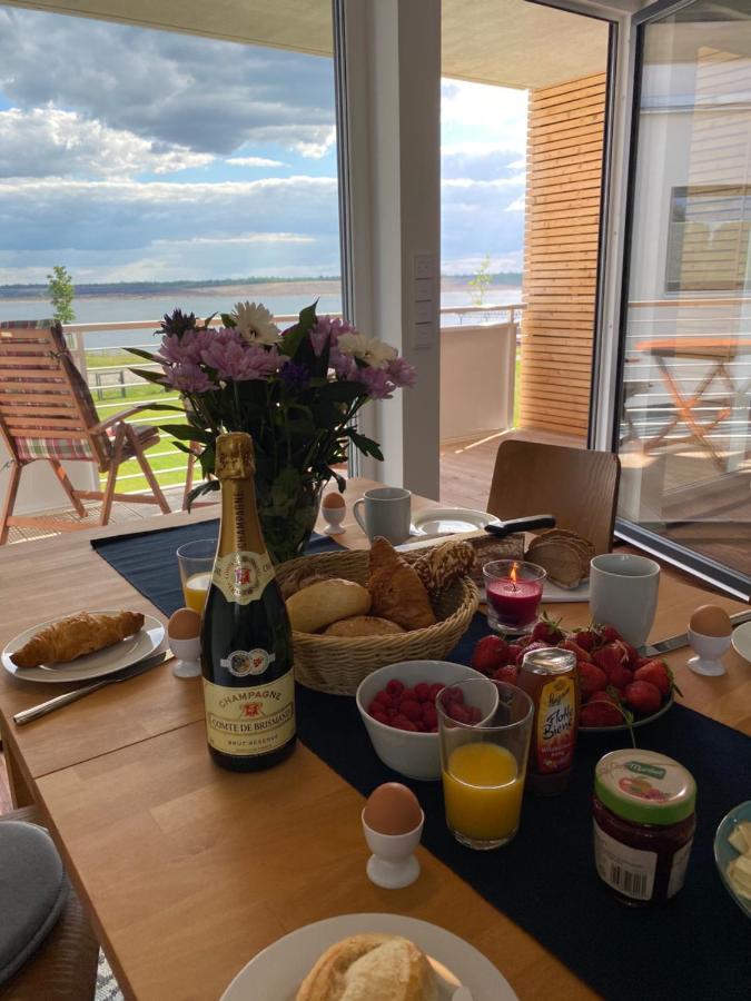 Modernes Apartment Am Hafen Mit Seeblick Grossraeschen Exterior foto