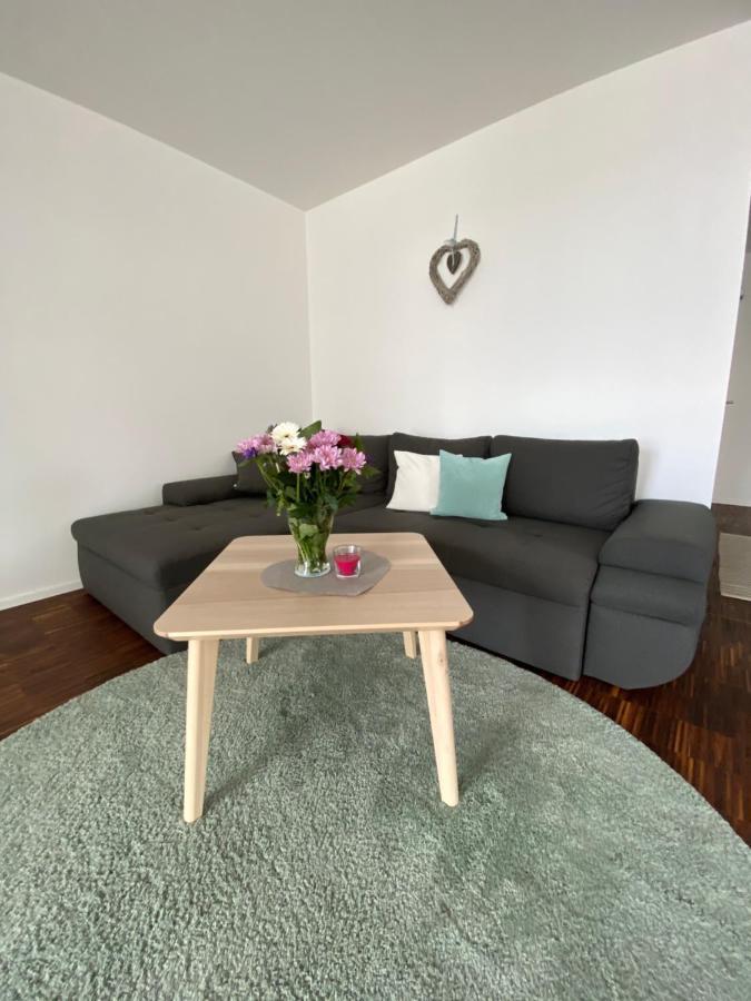 Modernes Apartment Am Hafen Mit Seeblick Grossraeschen Exterior foto